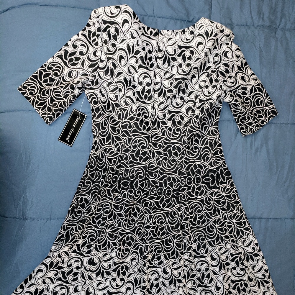 Jessica Howard Fit and Flare 3/4 sleeve Dress